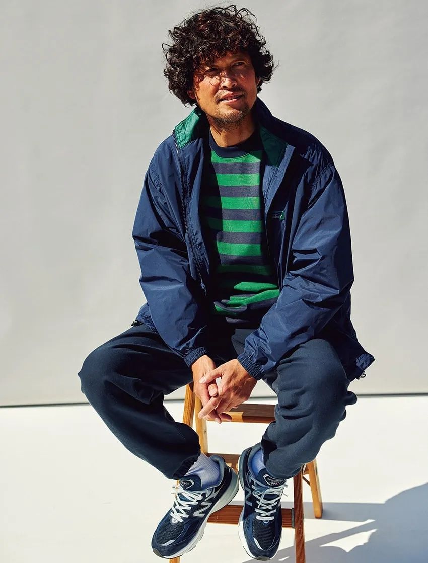 清潔感ある大人カジュアルに欠かせない“青い服”。最新コーディネイト術を総まとめ！ - 4枚目の画像