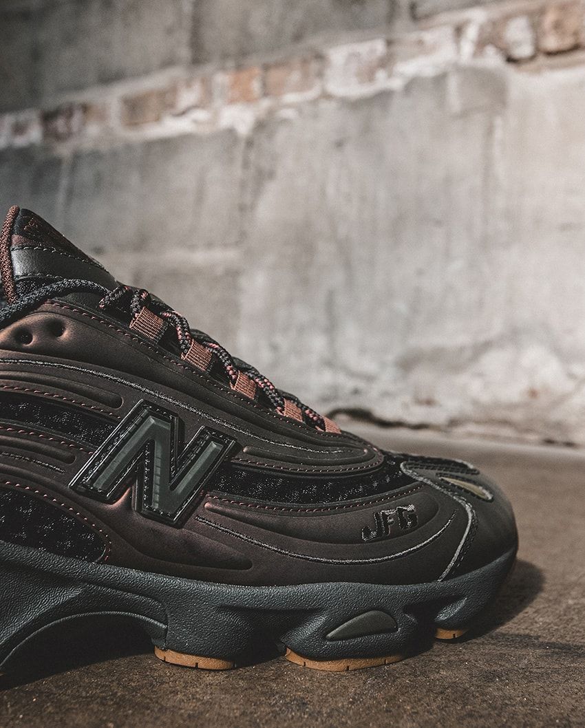 ニューバランスが「1000」を初復刻。00年代をモチーフにジョー・フレッシュグッズとコラボ！ - 10枚目の画像