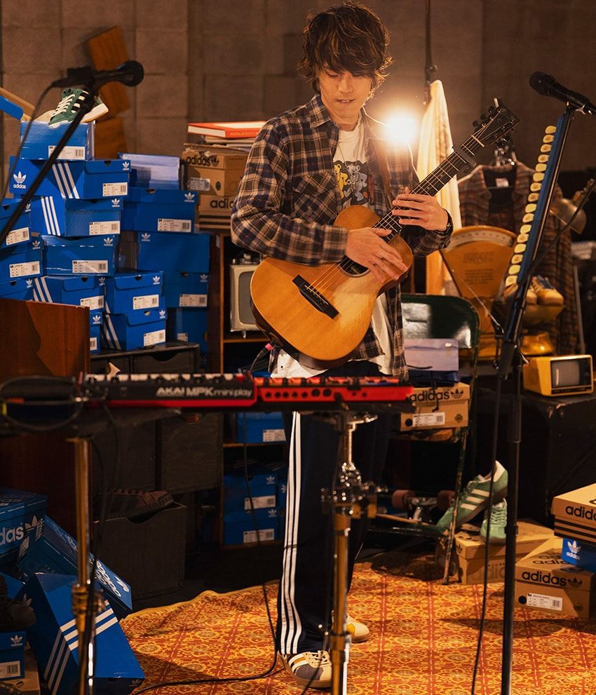 アトモス別注「ガゼル 85」は素材違いのパッチワークデザイン。履き込めば経年変化も楽しめる！ - 8枚目の画像