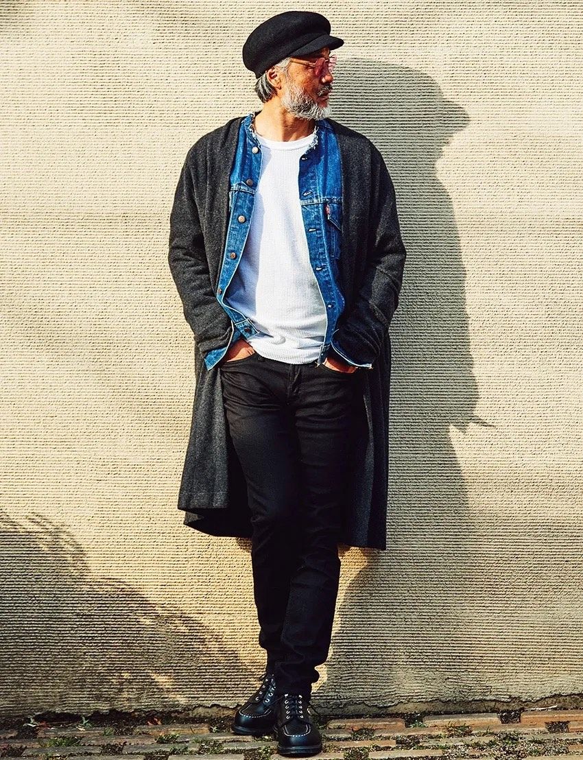 種市 暁さんの“この時季”をプレイバック。春コーデをいつも同じに見せない大人カジュアル8選 - 4枚目の画像