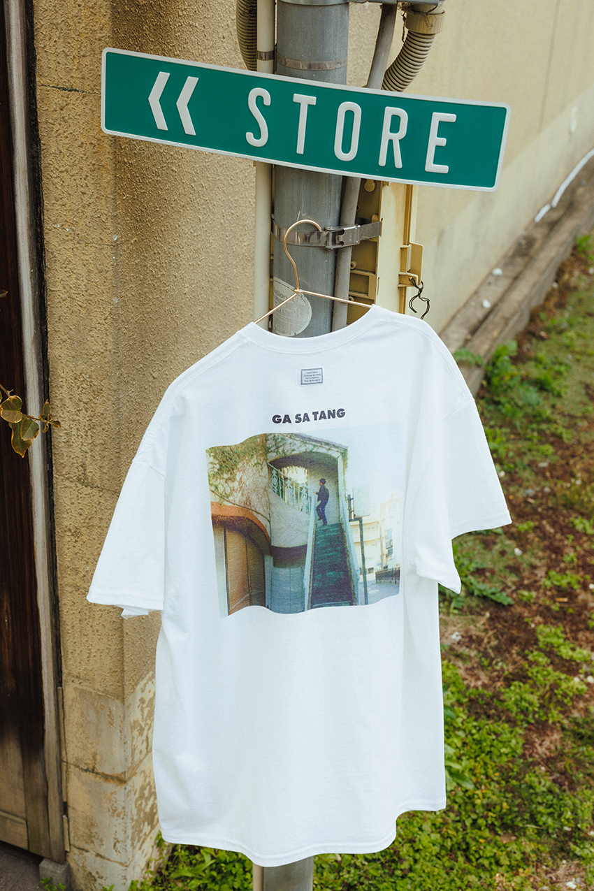 夏始まってないのに“夏の思い出”をTシャツにしたアダム エ ロペとGA SA TANG。早くない？いや、早くない！ - 3枚目の画像