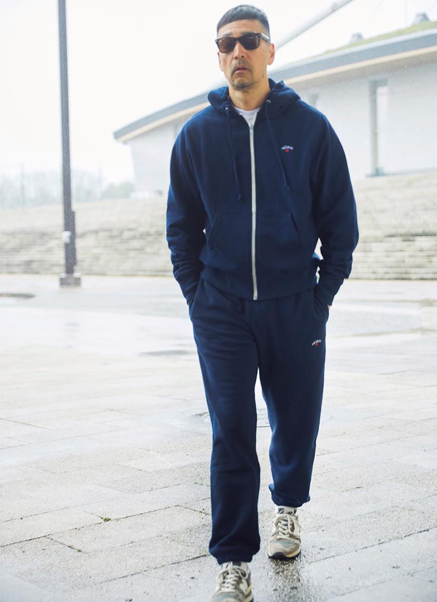 スタイリスト宮島尊弘さんが伝授！スウェットのセットアップをスッキリ着こなすコツ - 3枚目の画像