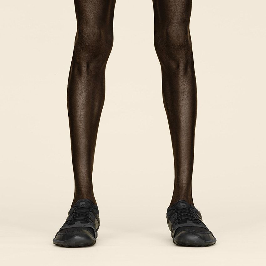 変わり種「ニューバランス」はMT10O。裸足のような履き心地がウリのイッセイ ミヤケ協業モデル - 12枚目の画像