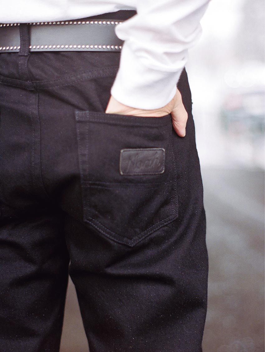 スタイリスト宮島尊弘さんのデニム術「テーパードストレートを少し短めのレングスで」 - 4枚目の画像