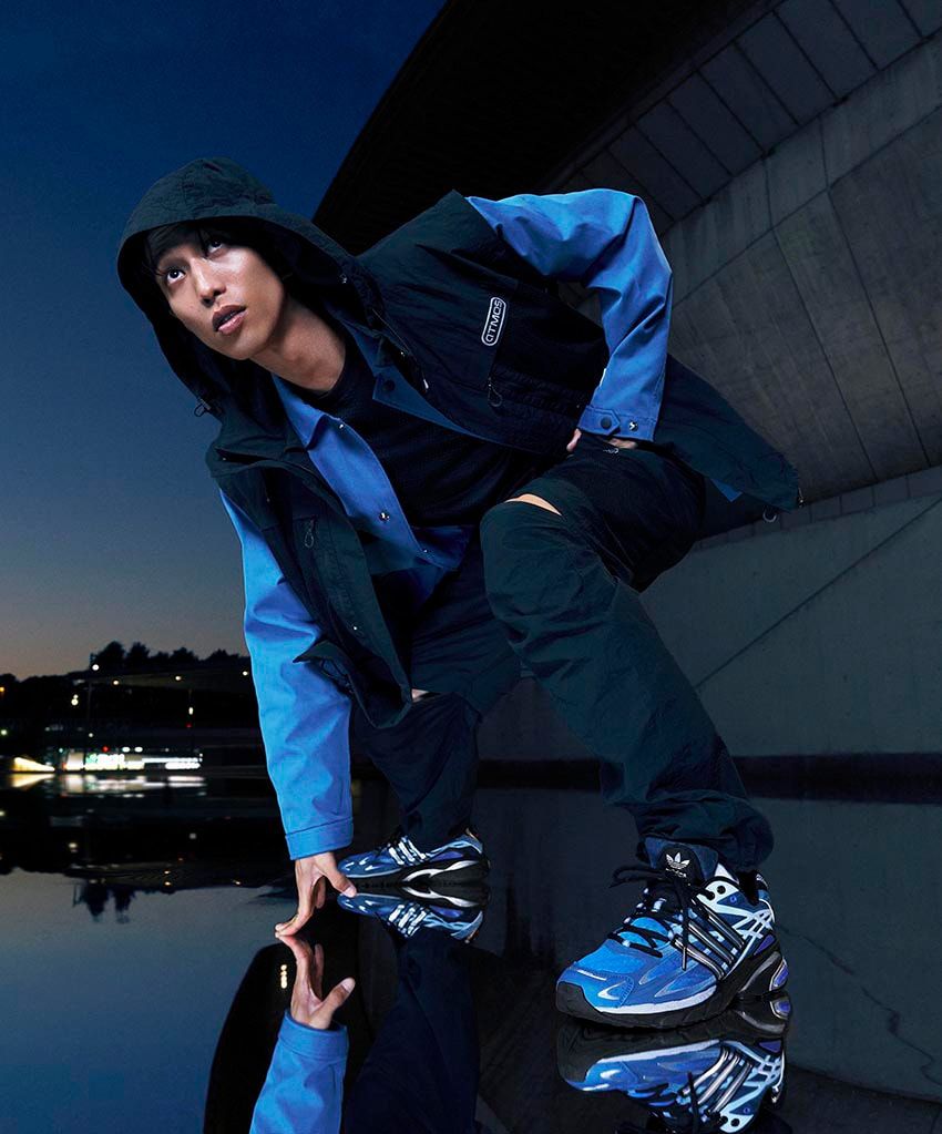 Y2Kを象徴するスニーカー「ADISTAR CUSHION」をアトモスが別注。ファッション性と機能を融合 - 2枚目の画像