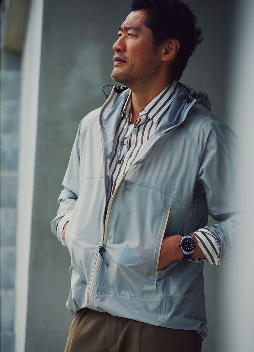 今、欲しいライトアウターの条件「軽くて透け感あり」。重ね着も持ち運びにも便利なスケカル6選 - 8枚目の画像