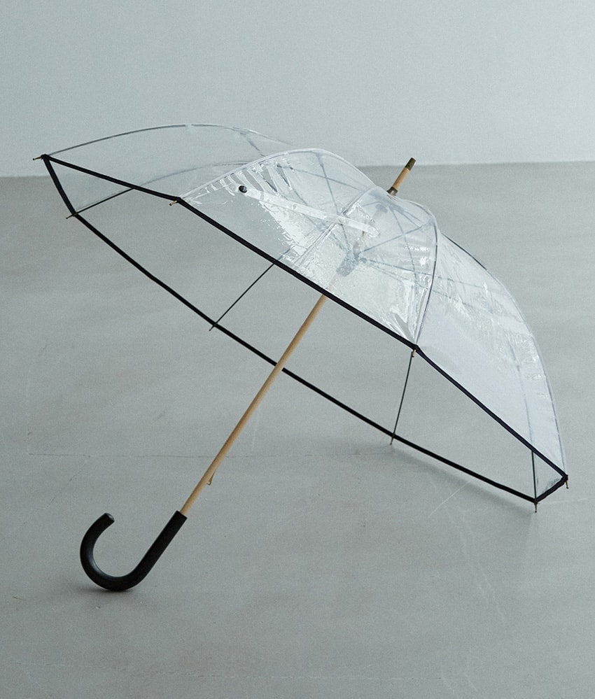 1万6500円のビニ傘！ 宮内庁御用達メーカーに依頼したイレーヴ初の傘