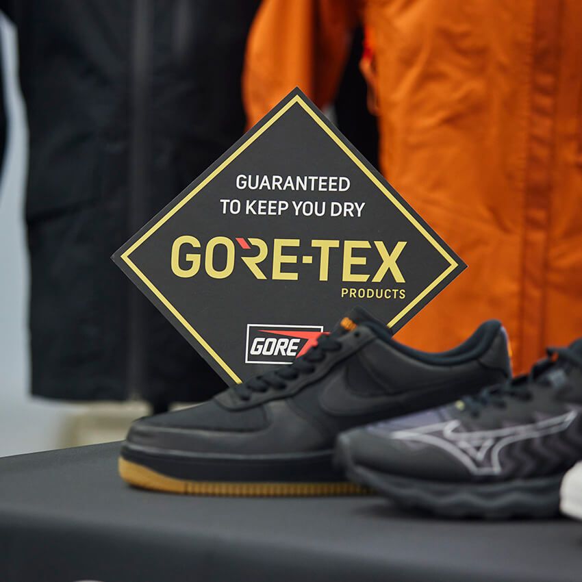 知って得する「ゴアテックス」基本の“キ”。防水機能以外の凄いスペックをゴア社の実験で証明！ - 4枚目の画像