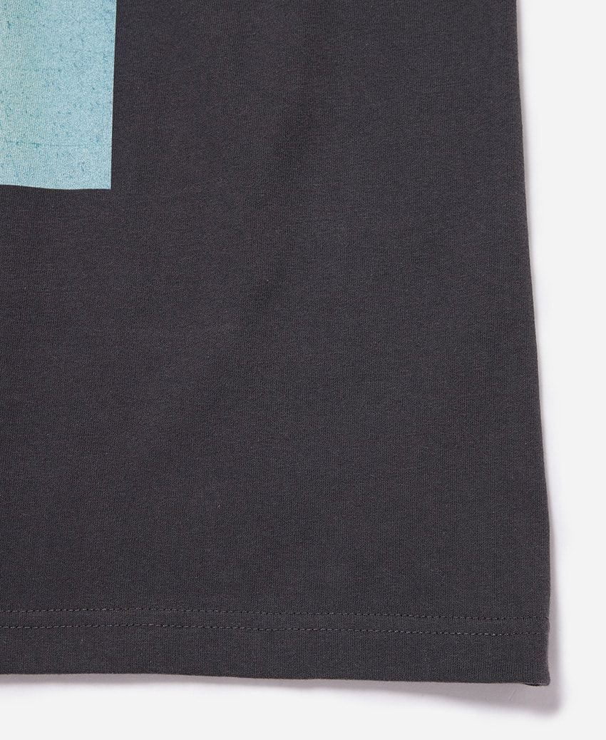 90年代を代表する写真家「マーク・ボスウィック」の撮り下ろしフォトTがビオトープから！ - 12枚目の画像