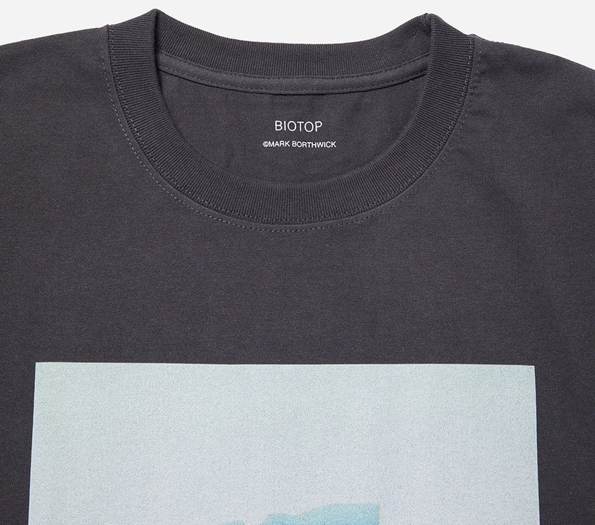 90年代を代表する写真家「マーク・ボスウィック」の撮り下ろしフォトTがビオトープから！ - 18枚目の画像