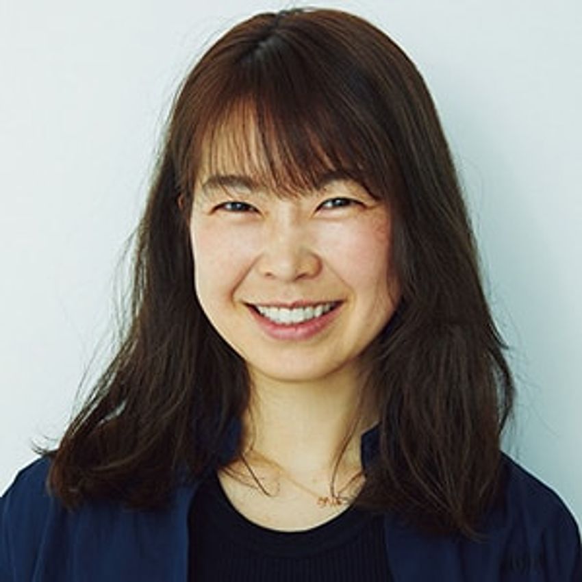 “無地Tシャツ”を無難にしないコツ。人気スタイリスト3名が提案する好例スタイルで解説！ - 2枚目の画像