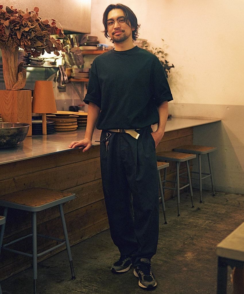 センスある5人の男たちが今夏“Tイチ”スタイルを披露！無地Tでも主役級の存在感 - 4枚目の画像