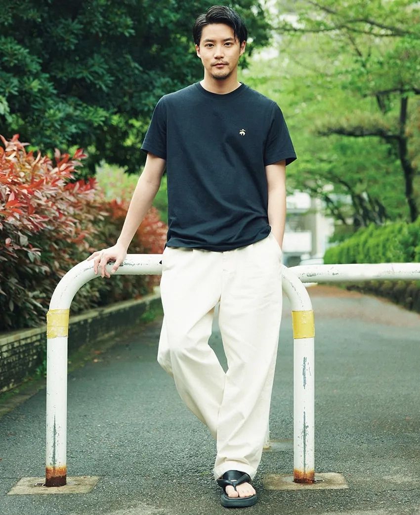 スタイリスト、俳優etc. センスある11人の“Tシャツを無難にしない”着こなし術を拝見！ - 4枚目の画像