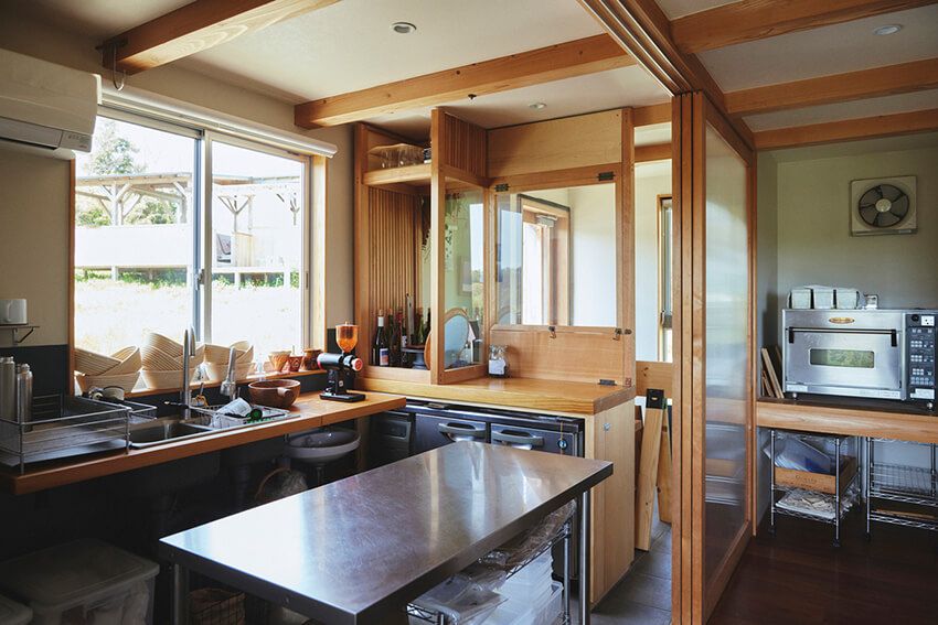 サーフィンに畑仕事、パン店も。オーストラリアのファームハウスがテーマの暮らしを叶えた家づくり - 21枚目の画像