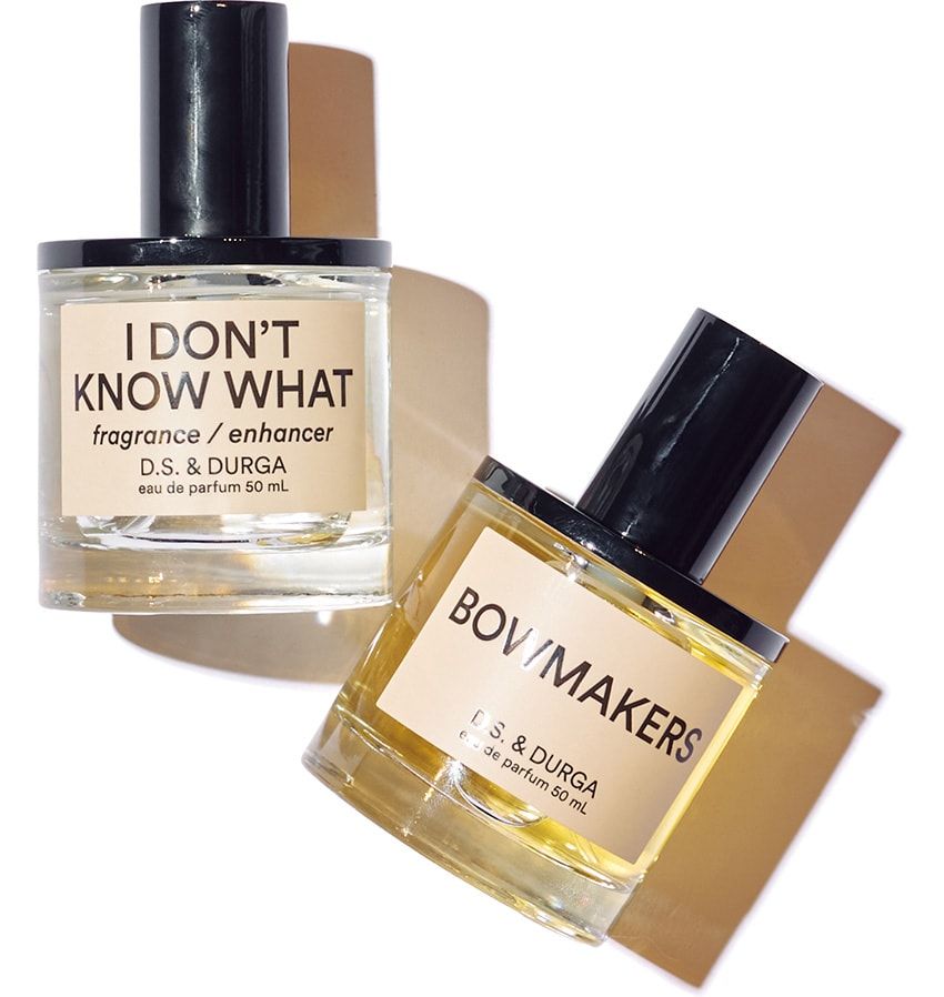 NOAH 中根吉浩さんのスーツの着こなし術「インナーは80〜90年代のバンドTでハズします」 - 2枚目の画像