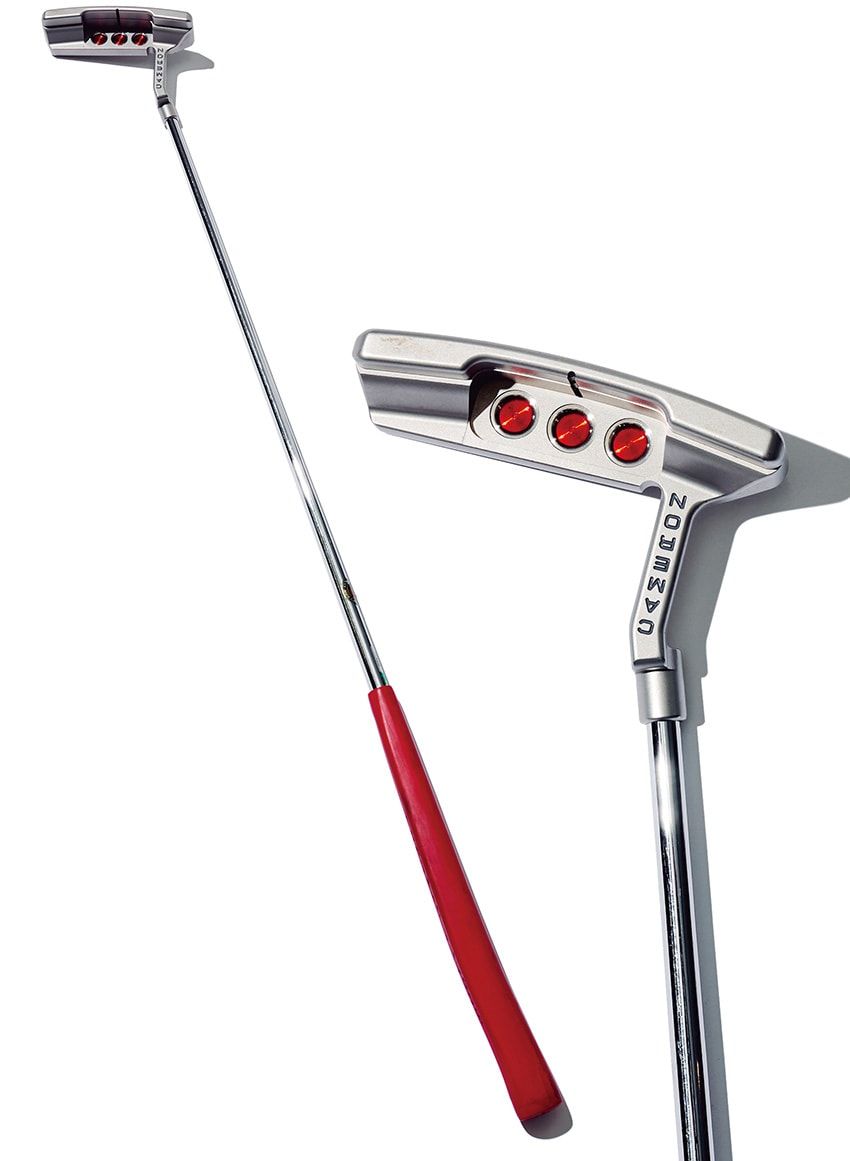 服は黒一択、パターは上級者向け。石黒亮一さんの“非日常を満喫する”ゴルフギア - 2枚目の画像