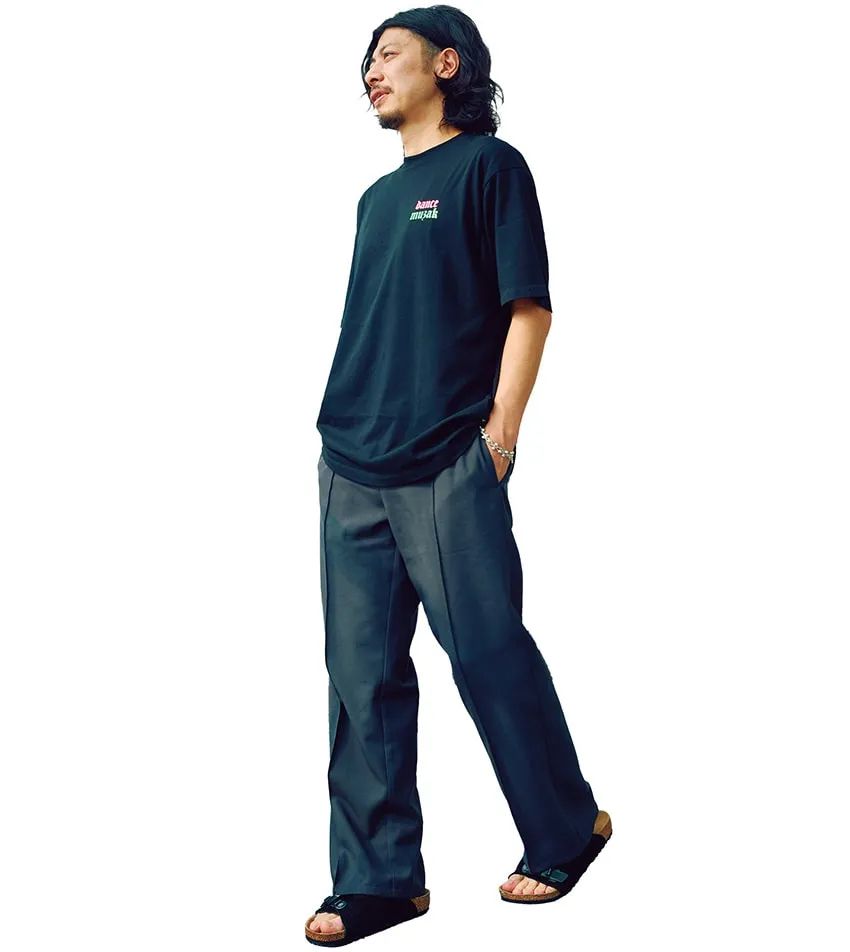 休日専用スラックス、サンダル各種、小さくなるギアetc. 夏コーデがもっと楽しくなるアイテム集 - 3枚目の画像