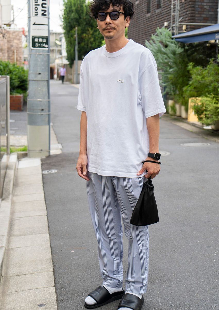 黒サンダルを愛用する7人のスナップ。モンベル、ホカ、スイコック……人気ブランドを紹介 - 7枚目の画像