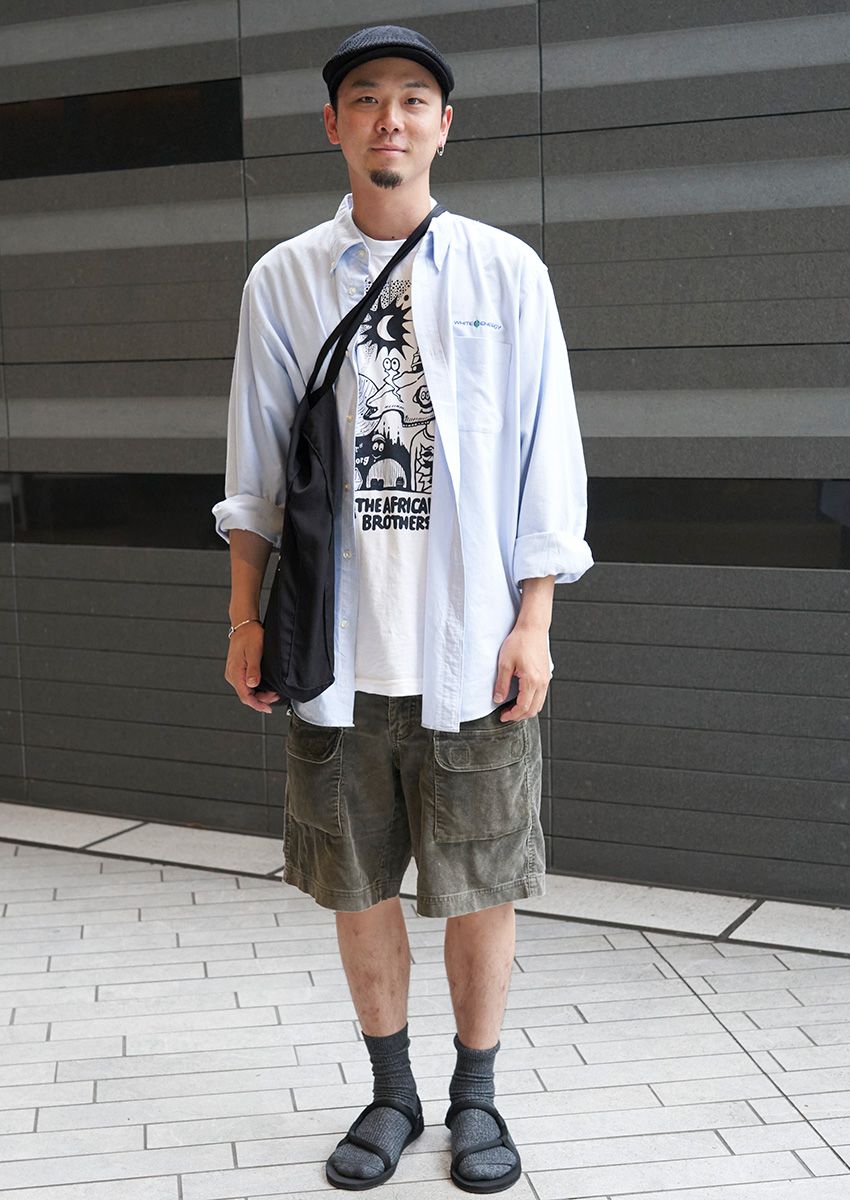 黒サンダルを愛用する7人のスナップ。モンベル、ホカ、スイコック……人気ブランドを紹介 - 5枚目の画像