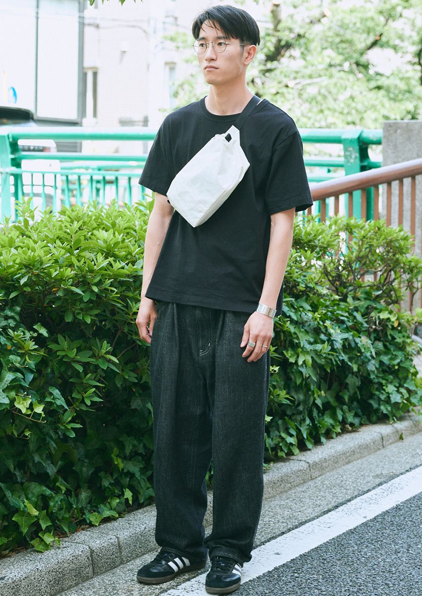 真夏のデニムスタイルを20代、30代、40代のスナップで。リーバイス、ディッキーズ、ラングラーetc. - 3枚目の画像