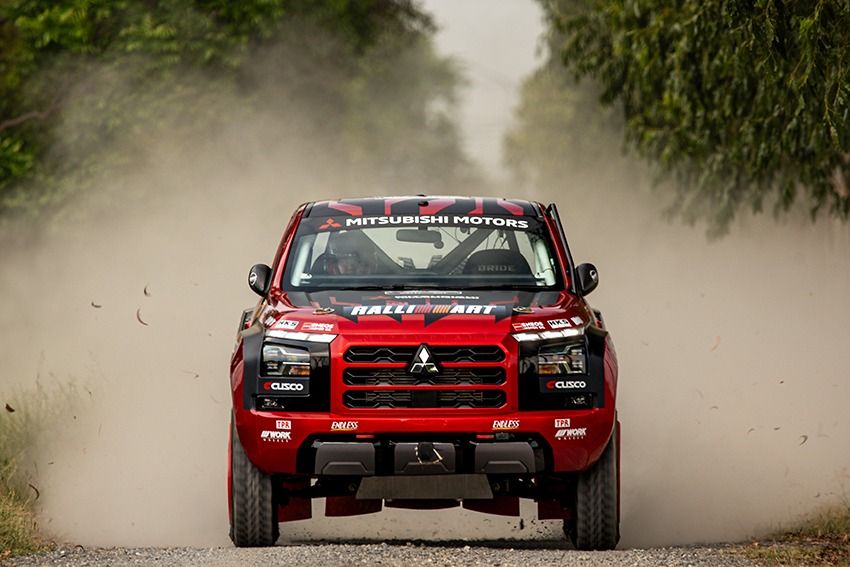 三菱“新型トライトン”は「本気で購入検討した憧れのピックアップです」黒木美珠の心を奪ったワケ - 24枚目の画像