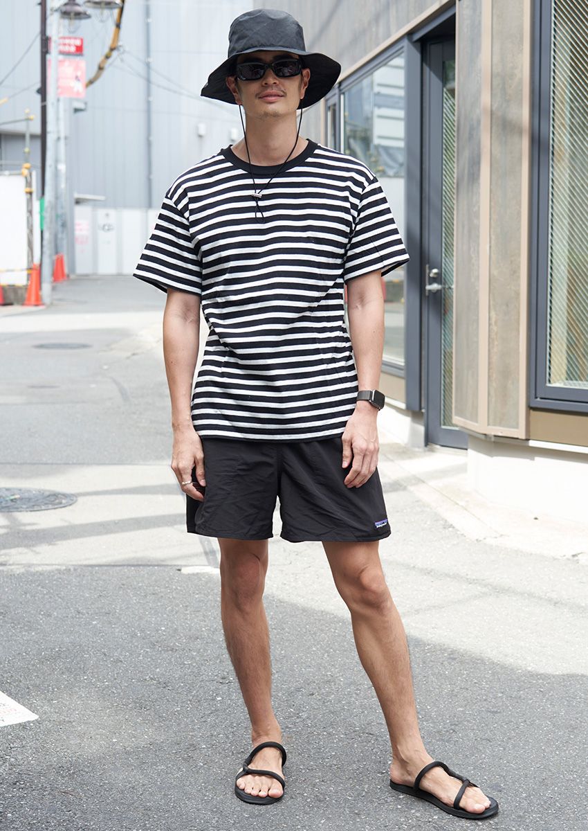 パタゴニア「バギーズ」が似合う35歳以上をスナップ。真夏日に役立つ着こなし参考例を紹介 - 2枚目の画像