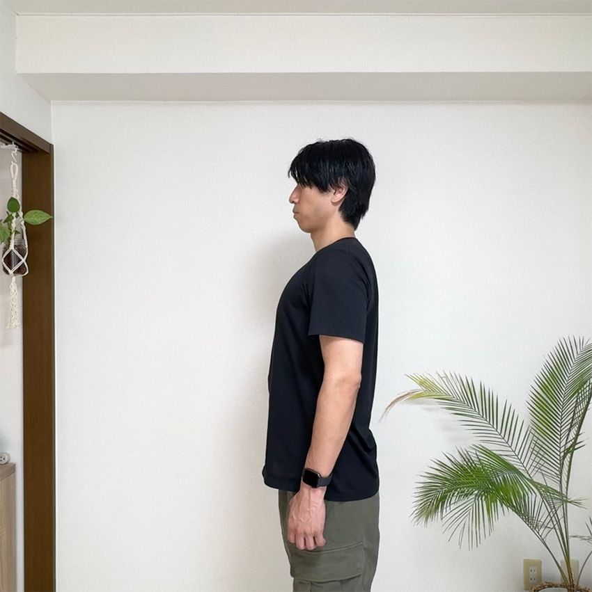 YouTube登録者数50万人超えの整体師・とも先生が伝授！ 毎日1分でいいカラダになれる“巻き肩改善ストレッチ” - 4枚目の画像