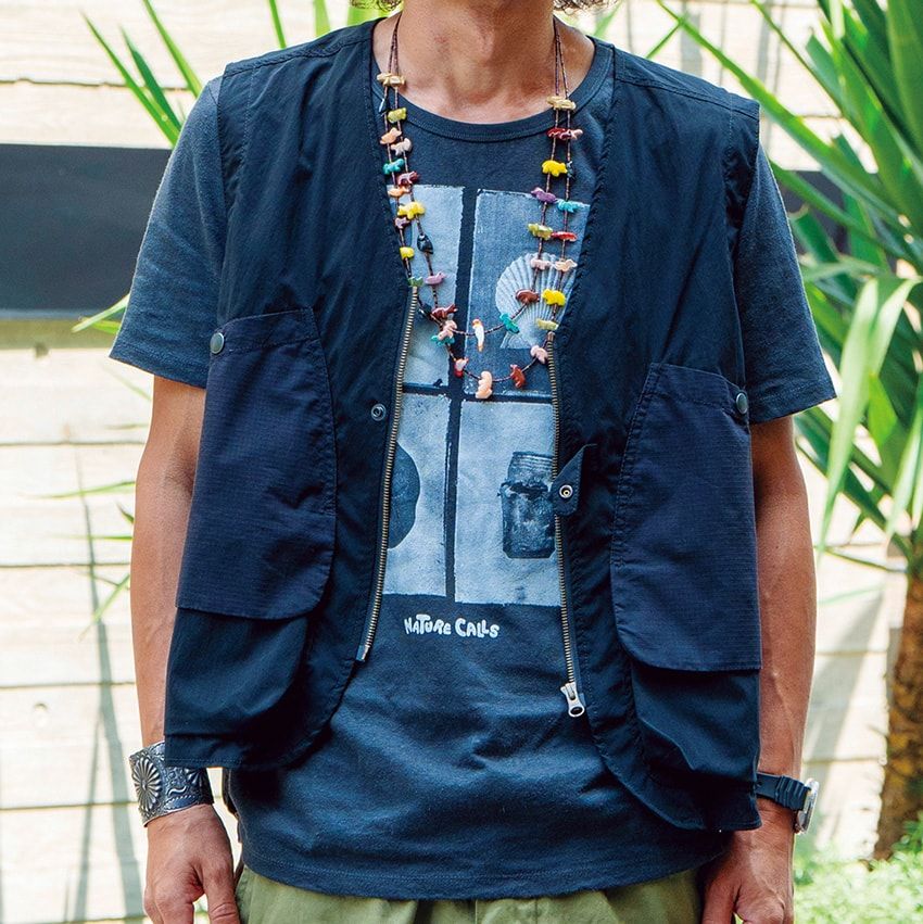 【30、40代】旬の「夏ベスト」事情を街で調査！5人のお手本コーデに見る着こなしのコツ - 13枚目の画像