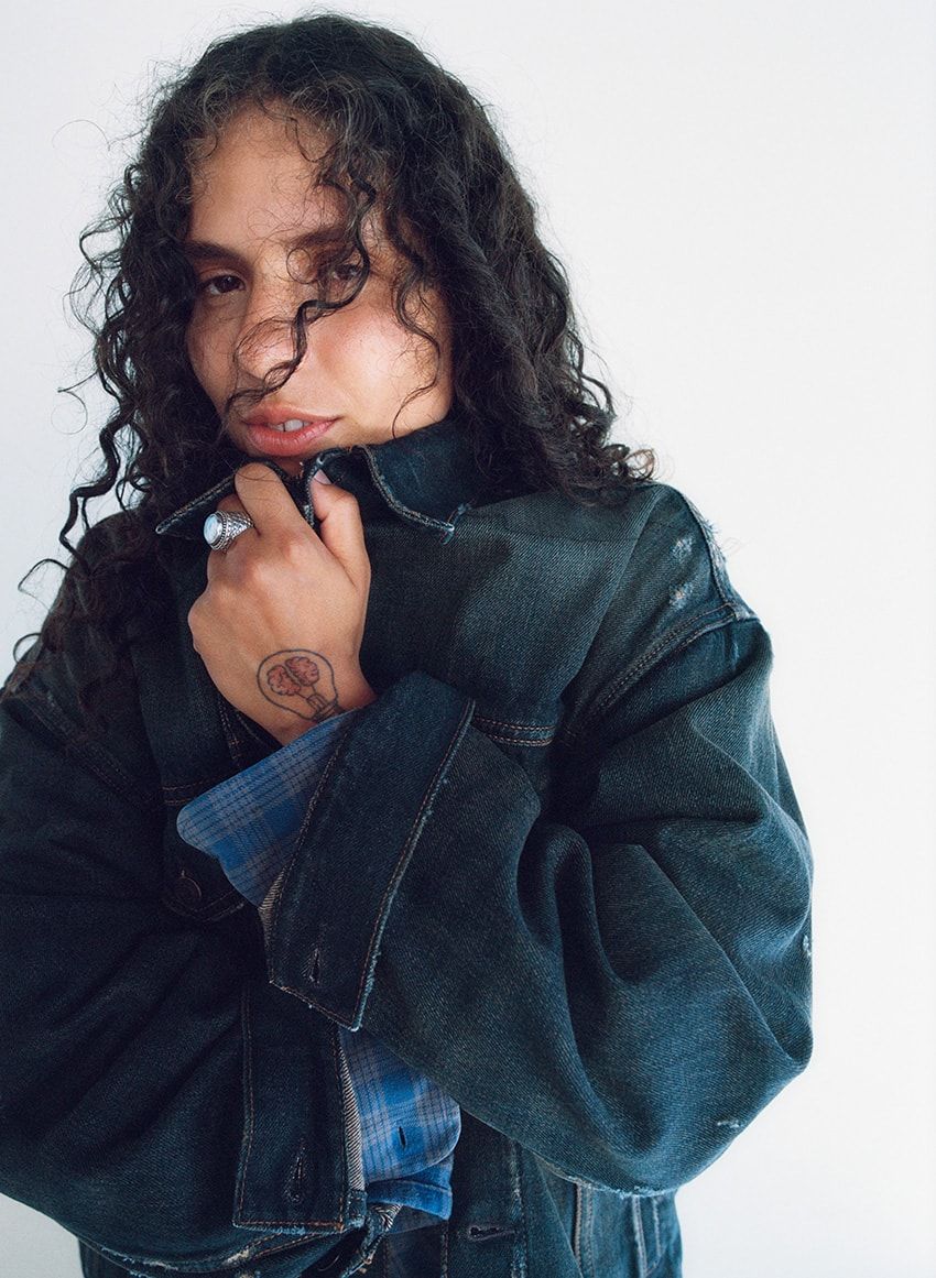 「GAP」がMADに！マッドハッピーとの協業でアーカイブから41アイテムを再構築 - 8枚目の画像