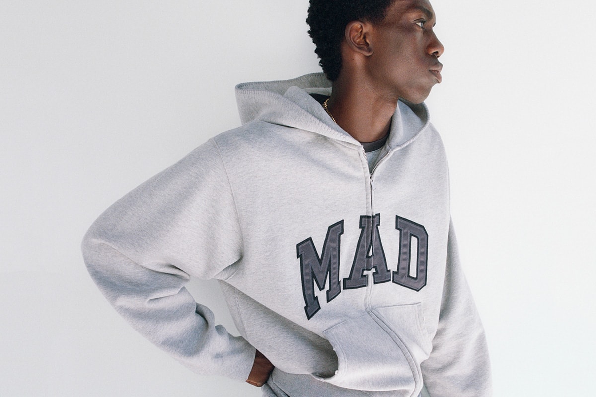 GAP」がMADに！マッドハッピーとの協業でアーカイブから41アイテムを再構築