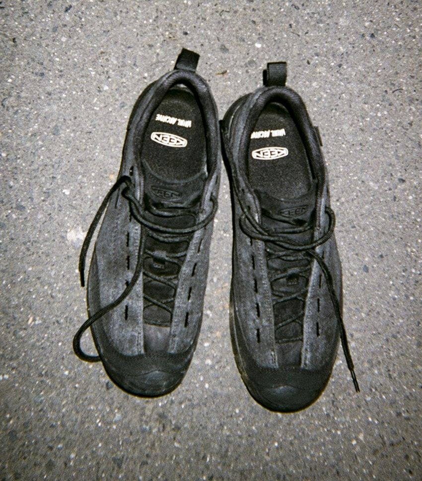 6年ぶりのコラボ「キーン×ヴァイナル アーカイブ」第2弾はオールブラックの防水シューズ！ - 5枚目の画像