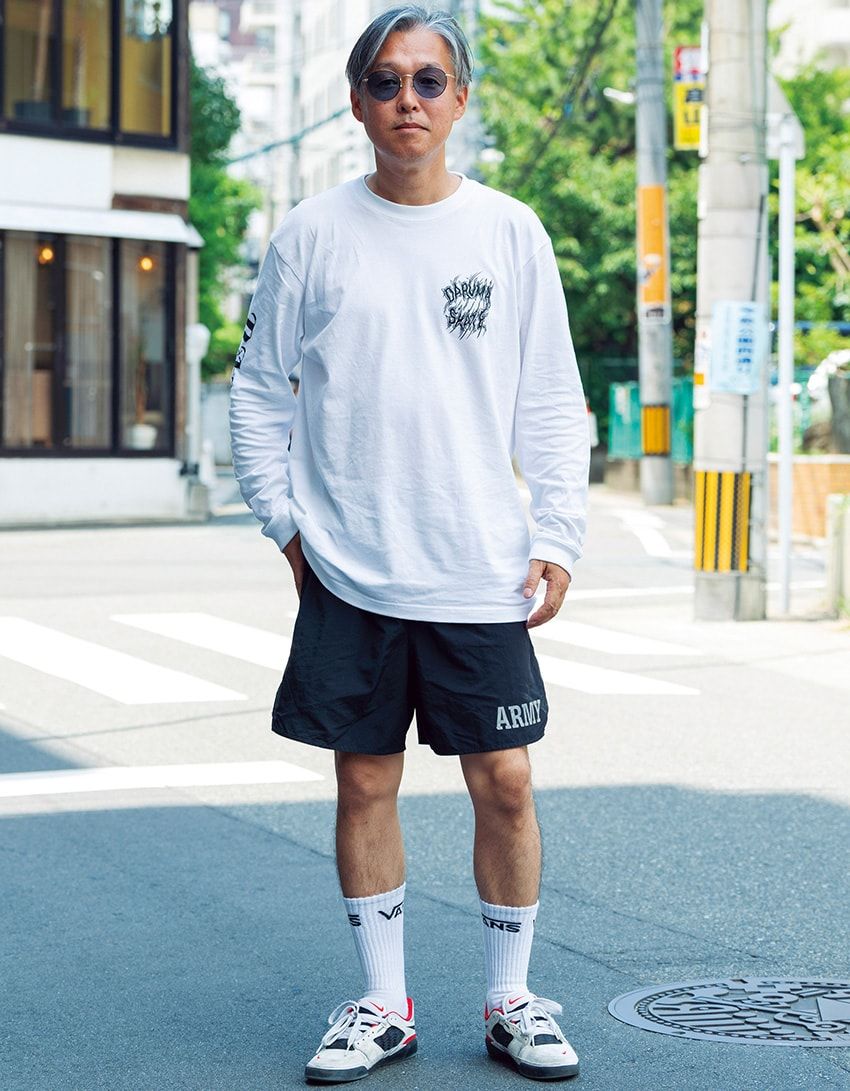 夏の大人ストリートは“ロンT×ショーツ”の西海岸スタイルで！5人の技アリな男をスナップ - 4枚目の画像