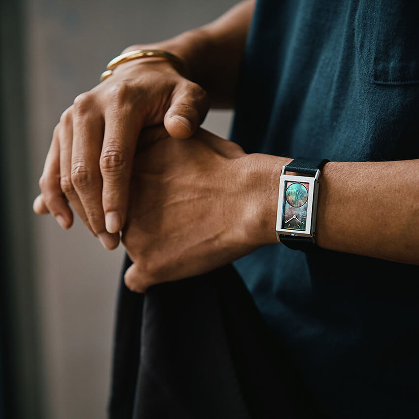 たさき TIMEPIECES by FIONA KRÜGER : TASAKI