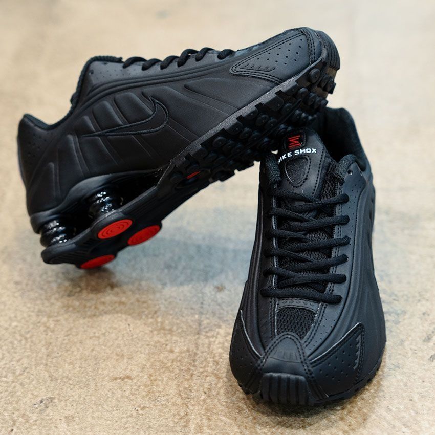 アトモスで調査した2024年売れ筋スニーカーTOP10！ナイキ厳選5足、NB 2002、復刻アディダス…… - 13枚目の画像