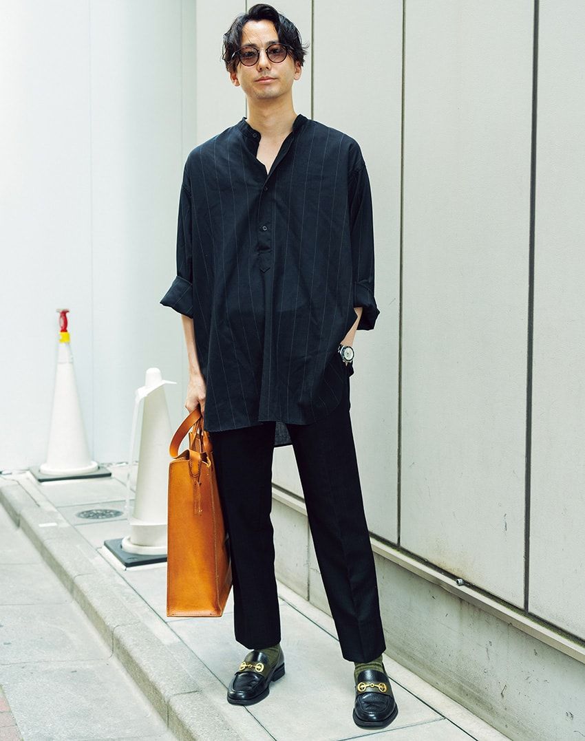 “オールブラック”コーデは今夏も不動の人気！12名の大人に学ぶワントーン着こなし術 - 3枚目の画像