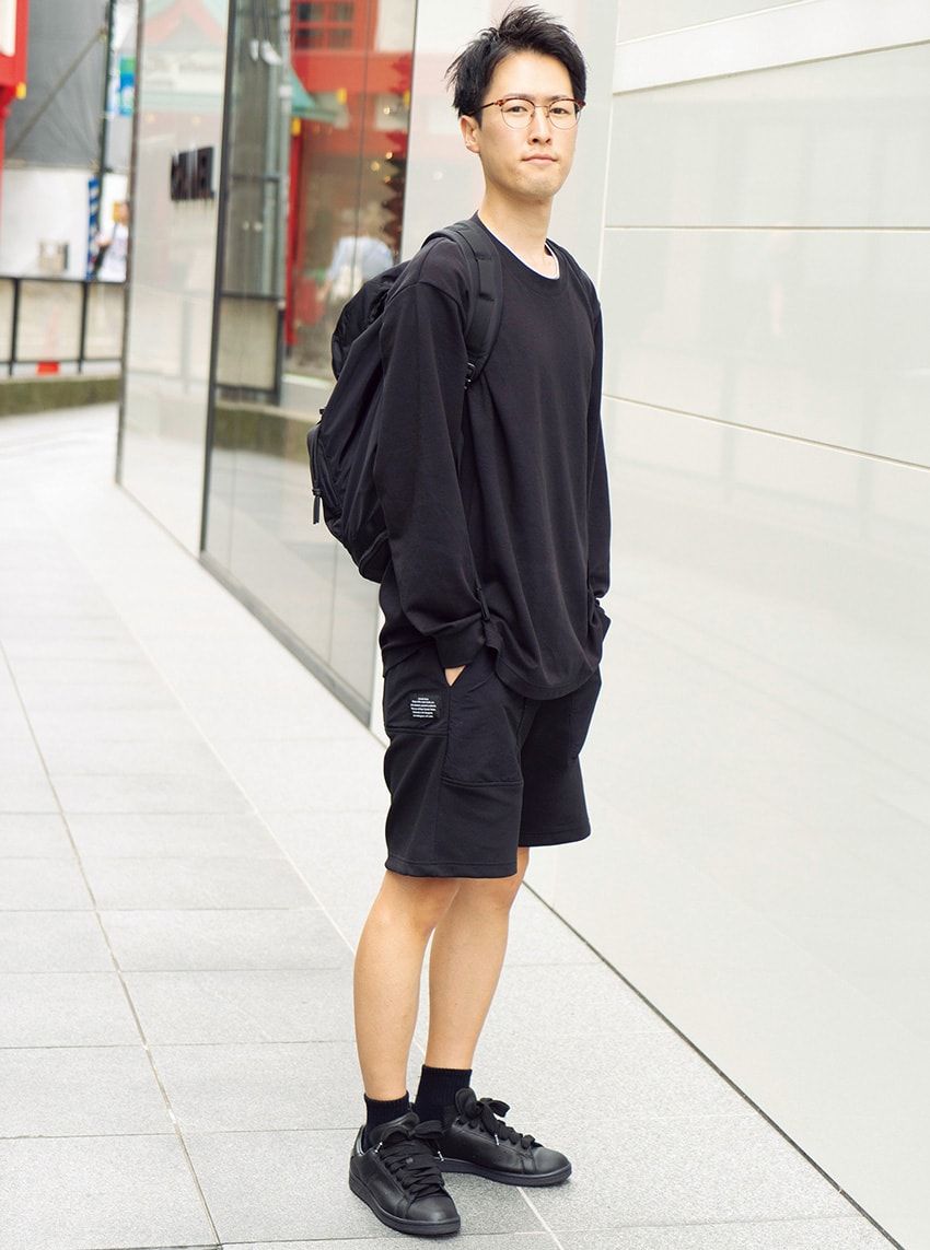 “オールブラック”コーデは今夏も不動の人気！12名の大人に学ぶワントーン着こなし術 - 12枚目の画像