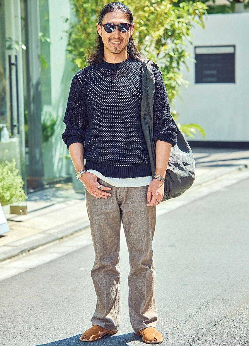 派手じゃないのにお洒落！ 街角の15人が実践した“シンプルなのに目を引く着こなし術” - 4枚目の画像