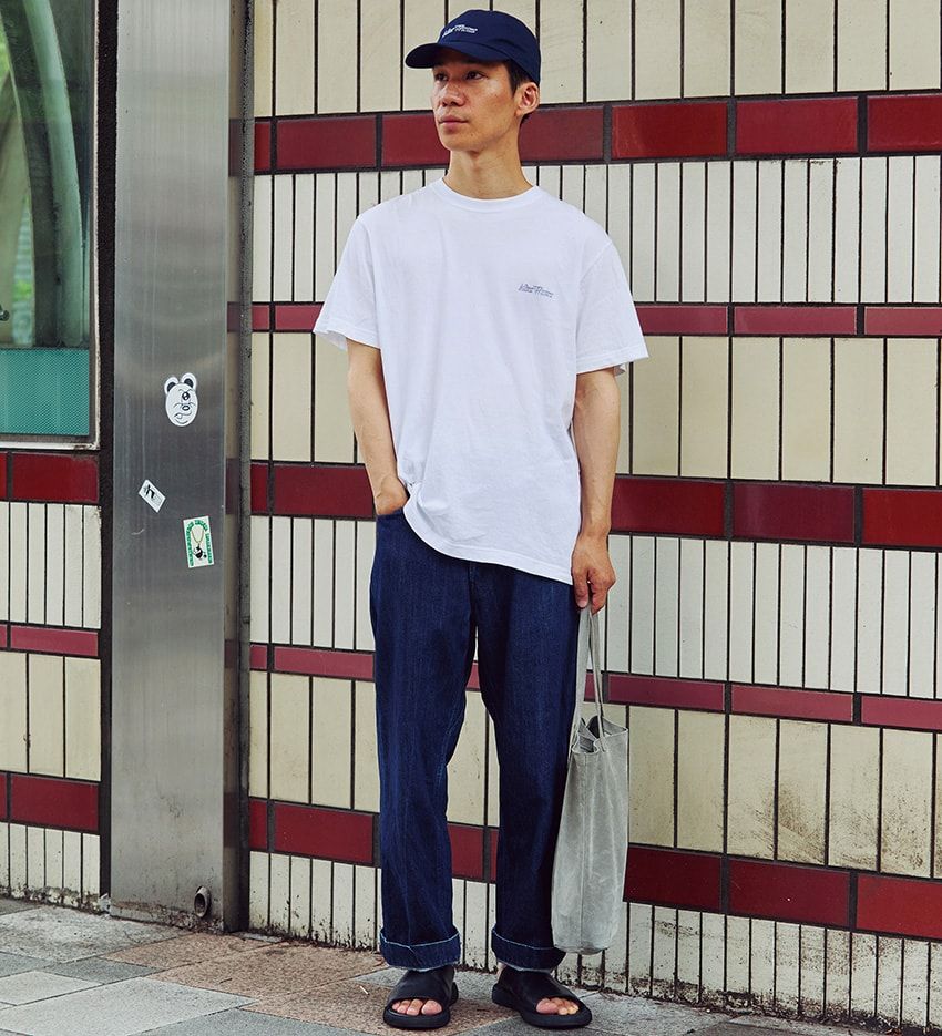 派手じゃないのにお洒落！ 街角の15人が実践した“シンプルなのに目を引く着こなし術” - 12枚目の画像