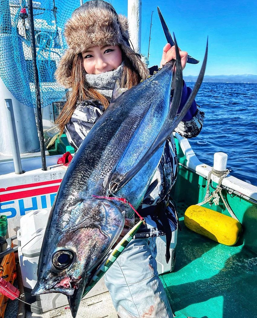 人気女子アングラーが全釣り人の憧れ「マグロ釣り」に挑戦！ 石垣島での激闘の記録 - 4枚目の画像