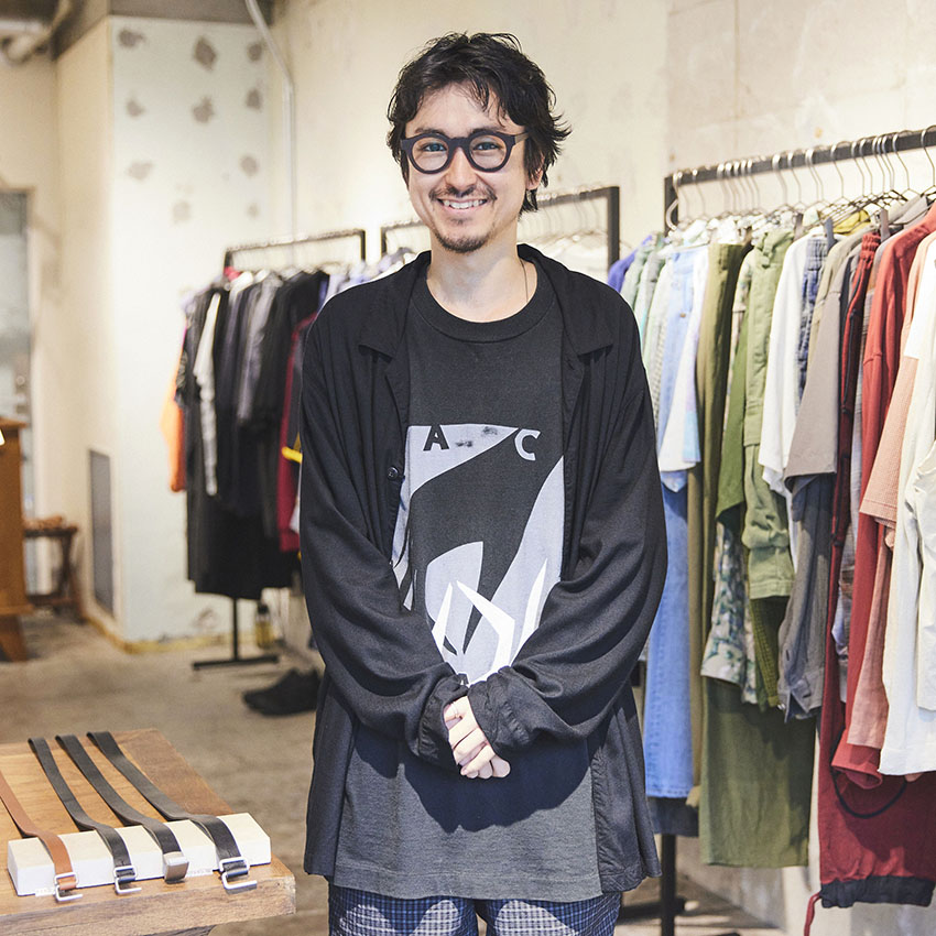 ユーロ製リーバイス、ディオールのシャツ……三宿の新鋭・古着店で鈴木