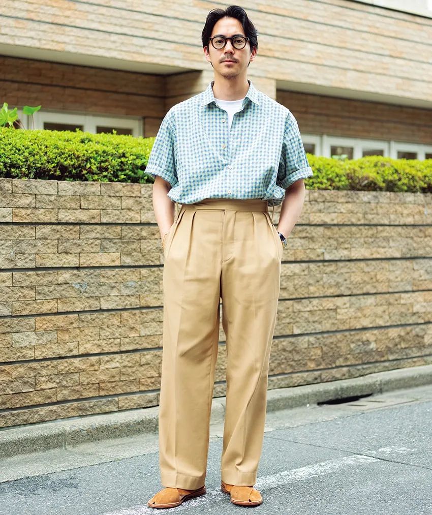 トレンドカラー、柄シャツ、ボーダーetc. 街の洒脱者が実践する「軽装が単調にならないコーデ術」 - 4枚目の画像