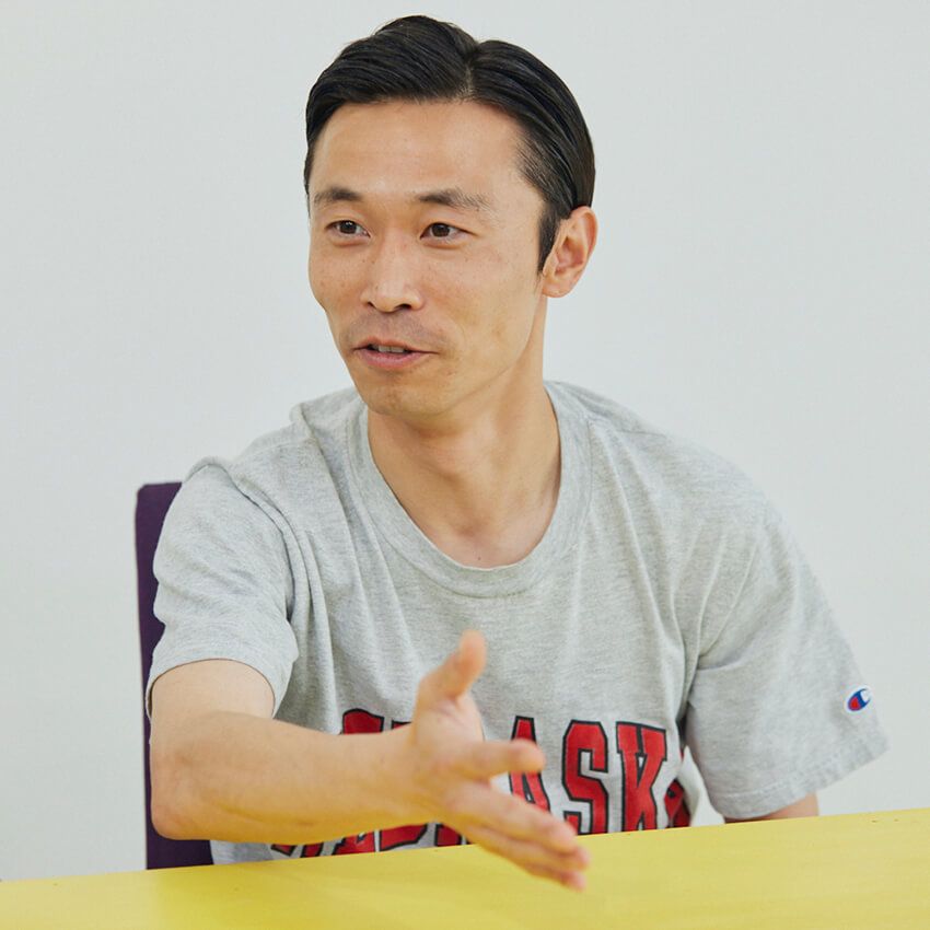 「ニューバランス 1300は僕の愛車です」カミナリ・たくみが惚れ込んだNBスニーカー2選 - 3枚目の画像