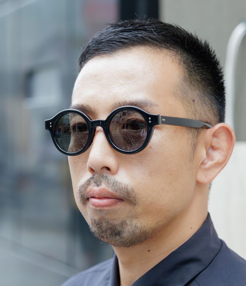 大人の短パンスタイルは“ワントーン”が鉄則！ 街角で出会ったお洒落猛者3人のコーデ例 - 8枚目の画像