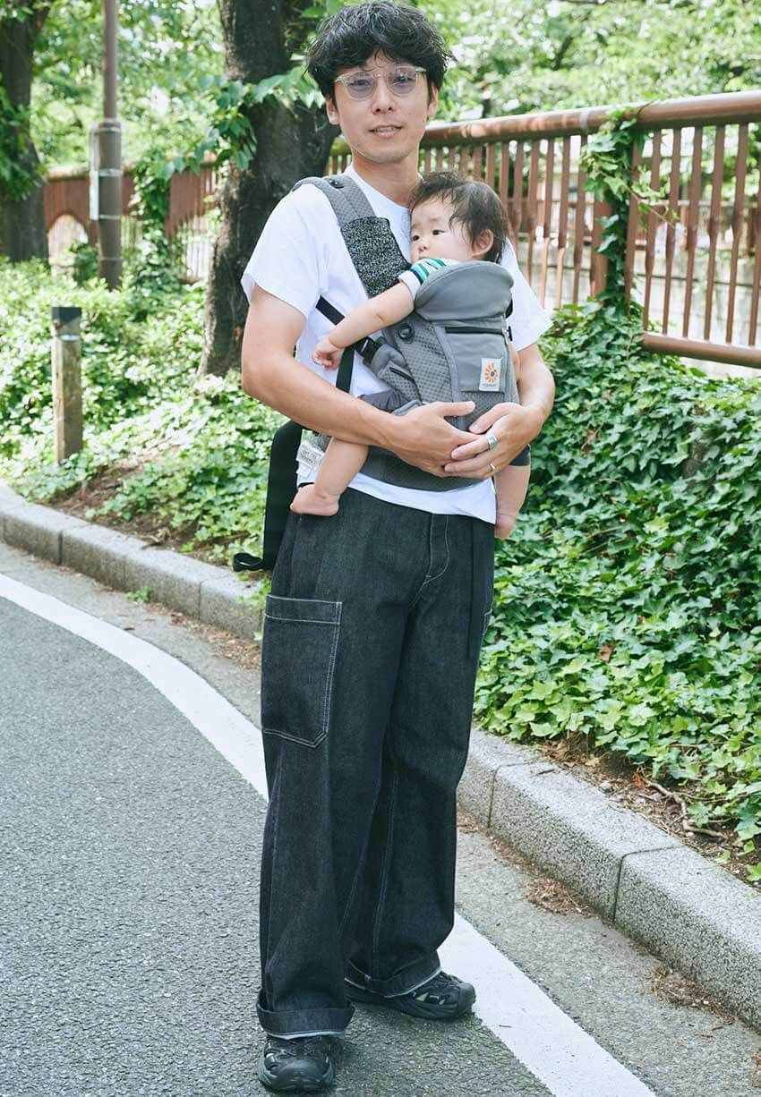 人気沸騰中のブラックデニム。リーバイス、グラフペーパー…こなれ感漂う3人のスナップ集 - 5枚目の画像