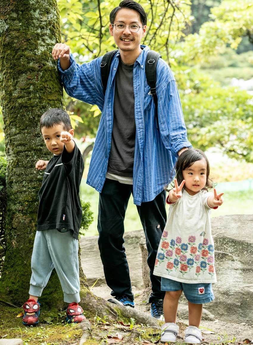 秋口に活躍、“青い”シャツのコーデ好例。ストライプ、無地……3人の男の愛用ブランドも紹介 - 2枚目の画像