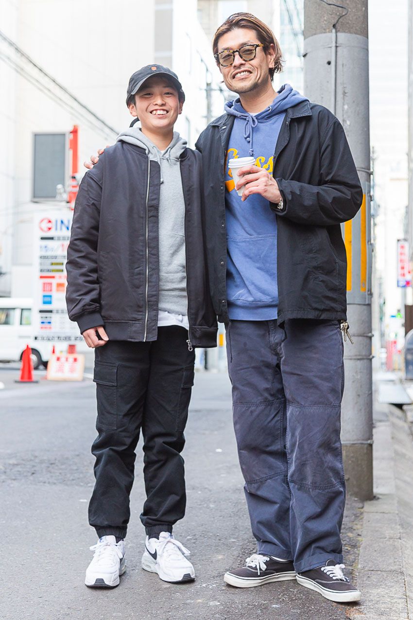 【気温23度の日に】秋コーデに使える「パーカ」の着こなしをスナップで紹介。人気はGU、ステューシーetc. - 4枚目の画像