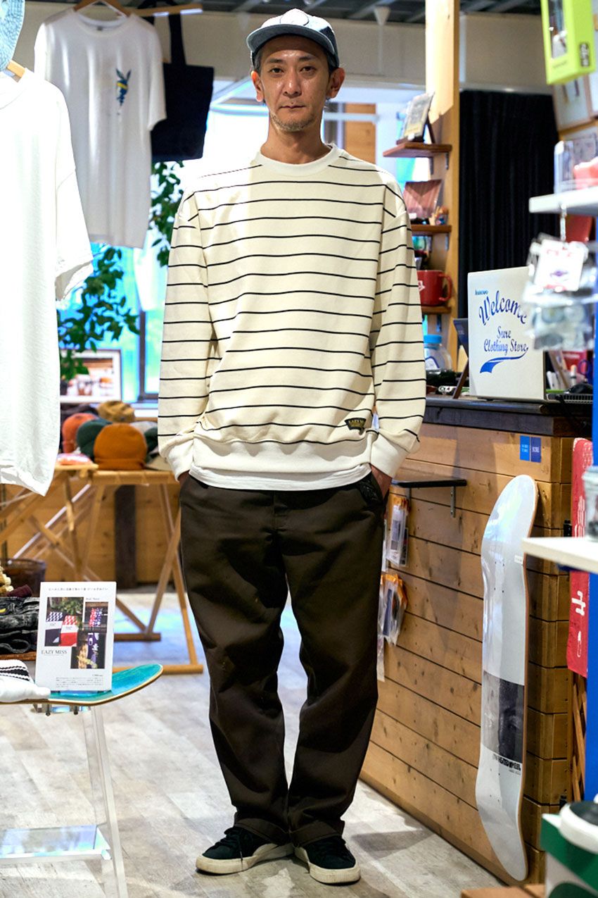 【気温25度の日に】旬の“ボーダートップス”コーデ3選。大人っぽい着こなしの最適解 - 6枚目の画像