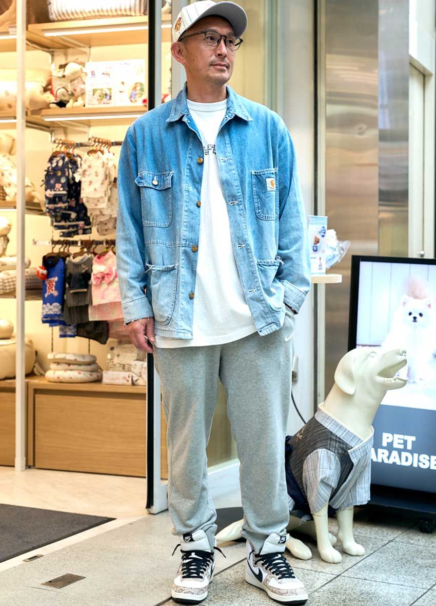 【30〜50代】デニムジャケットが似合う3人の男たち。カーハート、A.P.C.etc.愛用ブランドをスナップで - 4枚目の画像