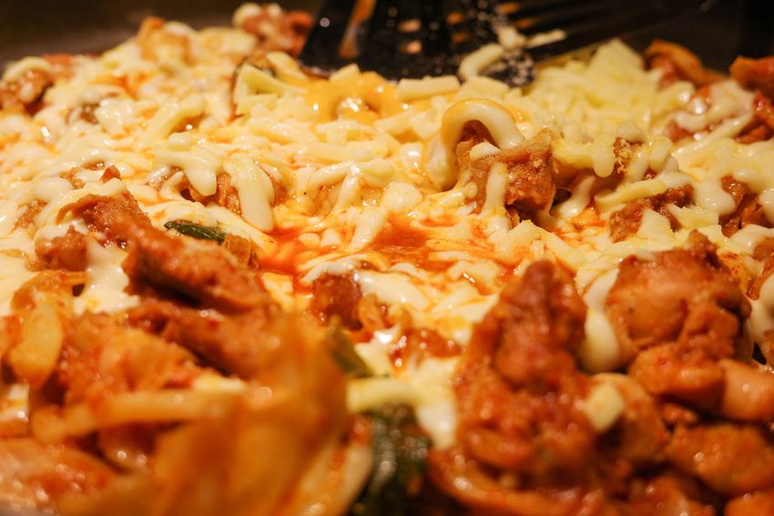本場・韓国で「チーズタッカルビ」を味わうならココ！ 元ビームス社員が推す、トリプルチーズの絶品店 - 14枚目の画像
