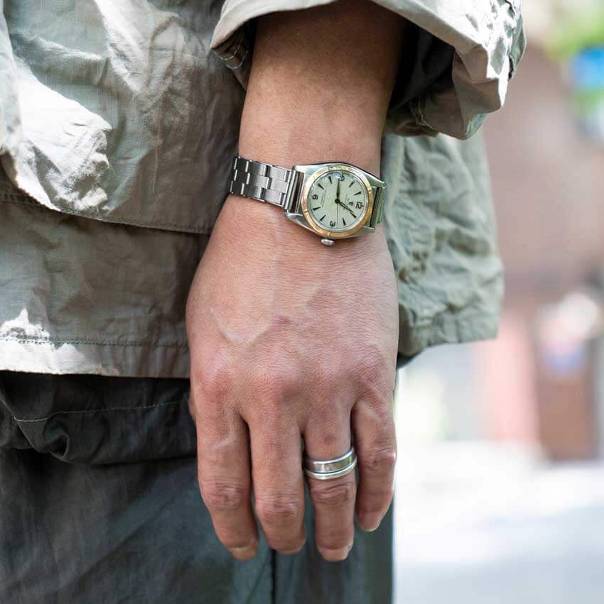 ラフすぎない「シャカパン」着こなし術を3人のスナップで。シャツ合わせ、セットアップetc. - 7枚目の画像